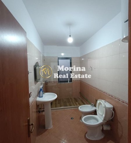 Tirane, jepet me qera apartament 2+1 Kati 9, 100 m² 650 € (21 Dhjetori)