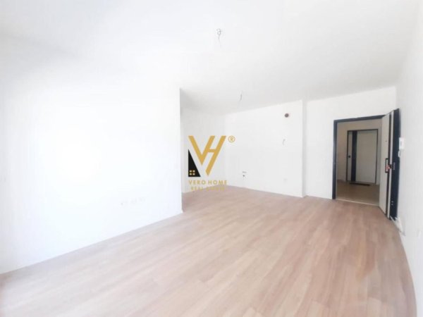 Tirane, jepet me qera apartament 2+1+Ballkon Kati 1, 94 m² 700 € (FIORE DI BOSKO)
