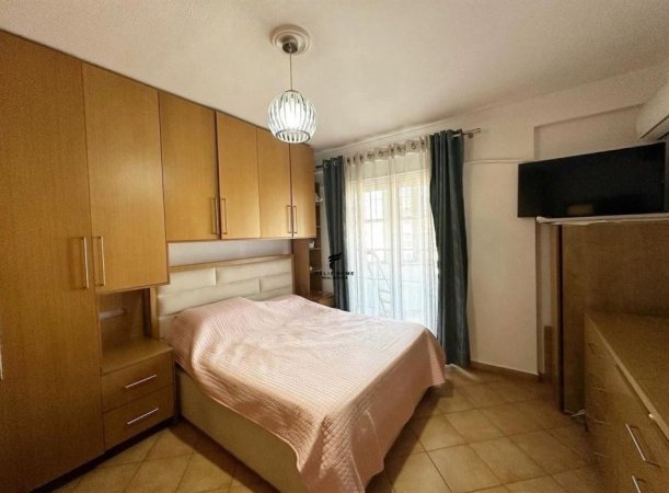 Tirane, shitet apartament 2+1+Ballkon Kati 4, 103 m² 160.000 € (KOMUNA E PARISIT)