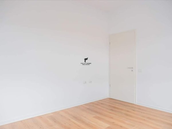 Tirane, jepet me qera apartament 1+1+Ballkon Kati 2, 62 m² 350 € (ALI DEMI)