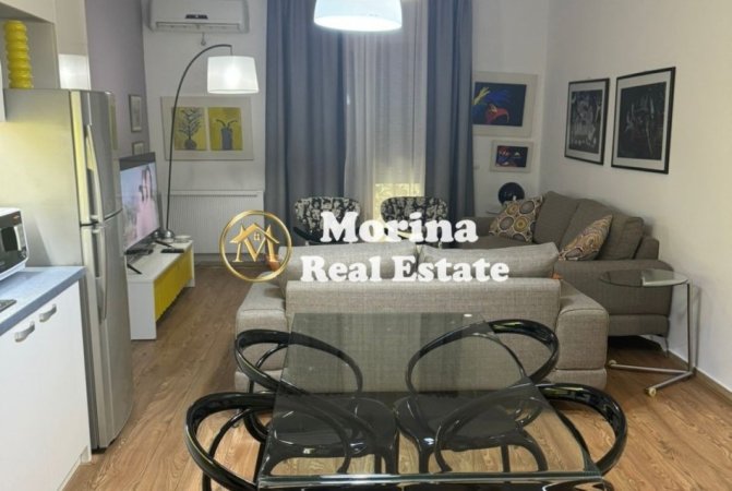 Tirane, jepet me qera apartament 2+1 Kati 2, 90 m² 750 € (Vasil Shanto)