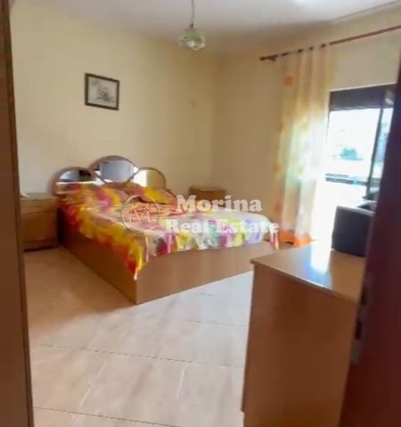Tirane, jepet me qera shtepi 2+1 Kati 2, 95 m² 500 € (Laprake)