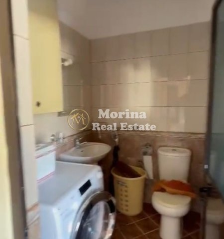 Tirane, jepet me qera shtepi 2+1 Kati 2, 95 m² 500 € (Laprake)