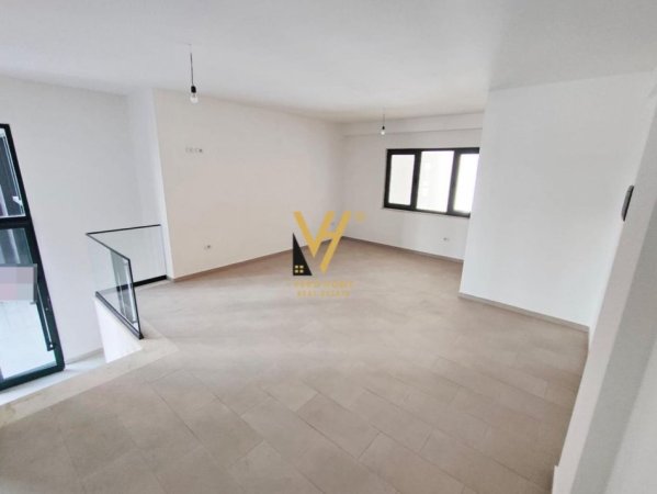 Tirane, shitet ambjent biznesi Kati 0, 44 m² 120.000 € (KOMPLEKSI GREEN CITY)