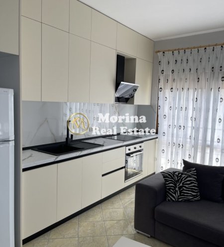 Tirane, jepet me qera apartament 2+1 Kati 5, 90 m² 650 € (Rruga e Kavajes)