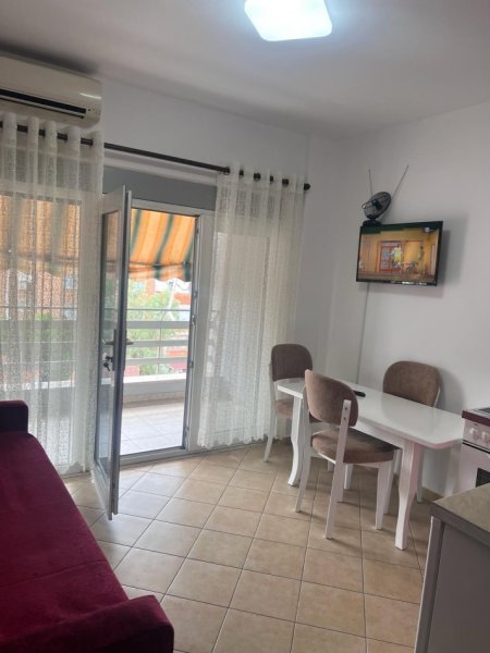 Tirane, shitet apartament 1+1 Kati 4, 60 m² 115.000 € (Rruga e Kavajes)