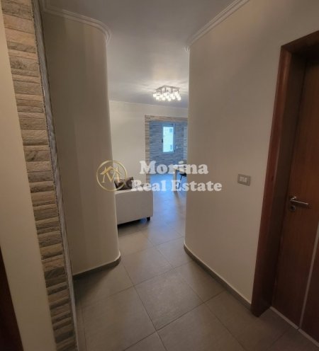 Tirane, jepet me qera apartament 1+1 Kati 3, 60 m² 550 € (Brryli)