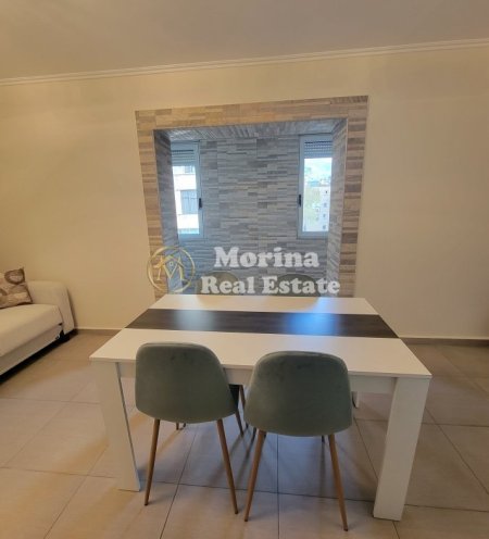 Tirane, jepet me qera apartament 1+1 Kati 3, 60 m² 550 € (Brryli)