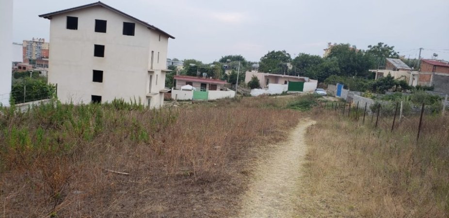 Durres, shitet toke , 1.400 m² 100.000 € (UNAZA PLAZH ILIRIA -PLEPA LAGJA KODER)