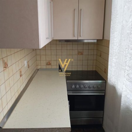 Tirane, jepet me qera apartament 1+1+Ballkon Kati 3, 51 m² 500 € (RRUGA MYSLYM SHYRI)