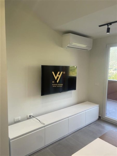 Tirane, jepet me qera apartament 1+1+Ballkon Kati 5, 67 m² 500 € (DAJT)