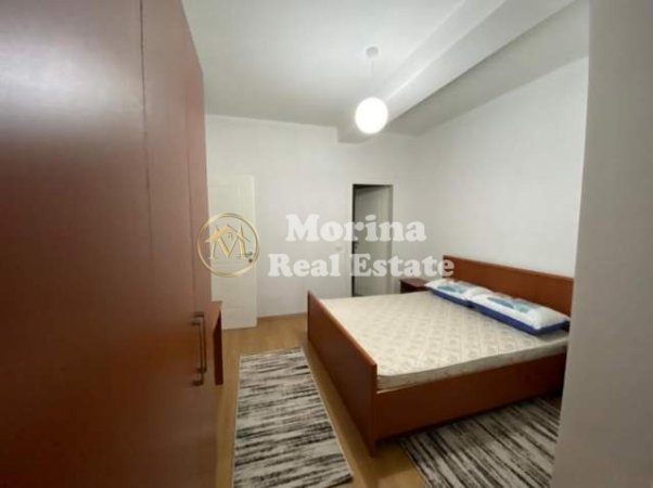 Tirane, jepet me qera apartament 3+1 Kati 5, 130 m² 650 € (5 Maji)