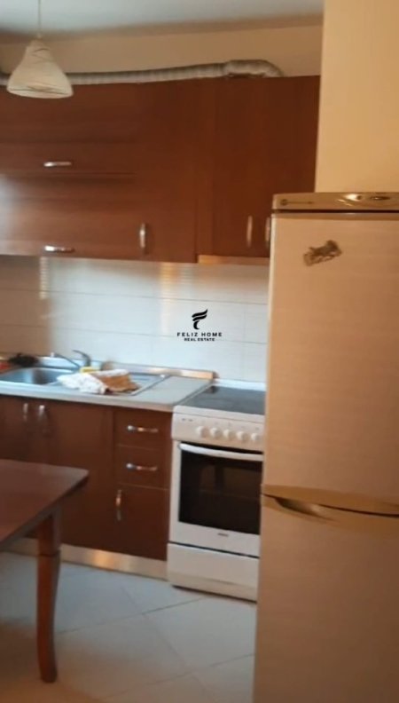 Tirane, jepet me qera apartament 1+1 Kati 2, 54 m² 88.000 € (STACIONI TRENIT)