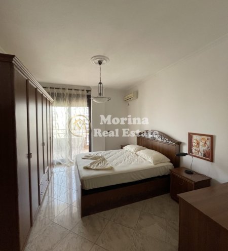 Tirane, jepet me qera apartament 2+1 Kati 2, 145 m² 800 € (Blloku)