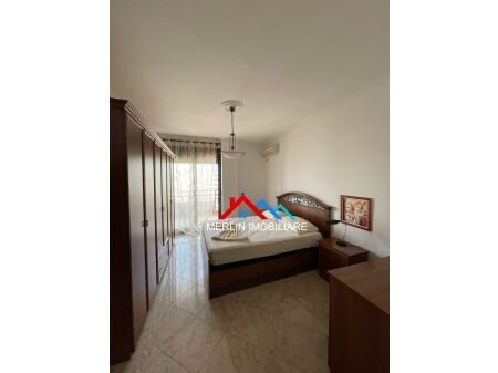 Tirane, jepet me qera apartament 1+1+Ballkon Kati 8, 145 m² 800 € (Nikolla Tupe)