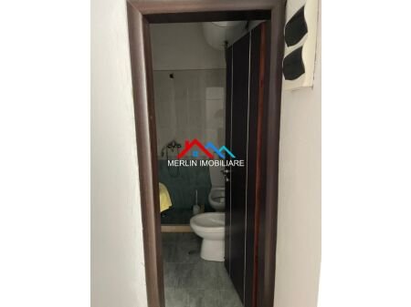 Tirane, shitet apartament 2+1 Kati 1, 90 m² 105.000 € (Kombinat)