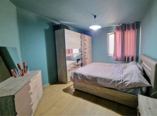 Tirane, shitet apartament 2+1+Ballkon Kati 5, 136 m² 280.000 € (BRRYLI)