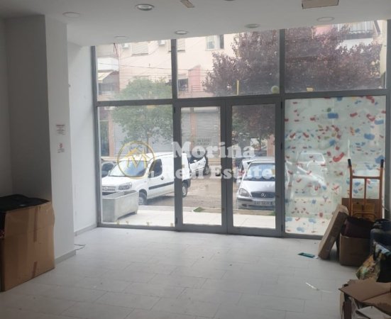 Tirane, shitet ambjent biznesi Kati 1, 63 m² 136.270 € (Unaza e Re)