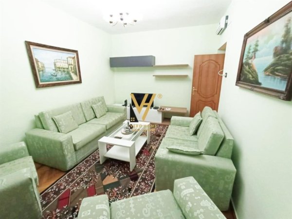 Tirane, jepet me qera apartament 2+1+Ballkon Kati 2, 90 m² 650 € (SHESHI WILLSON)