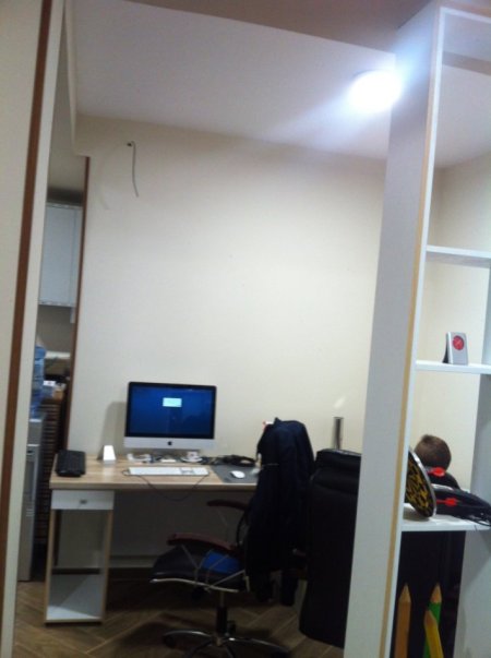 Tirane, shes IMac