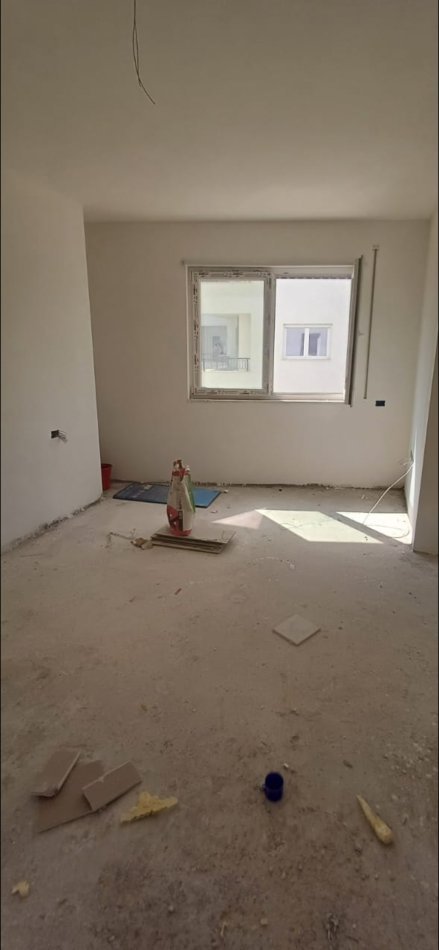 Tirane, shitet apartament 2+1  88 m² 230.000 € (Pasticeri Flora)