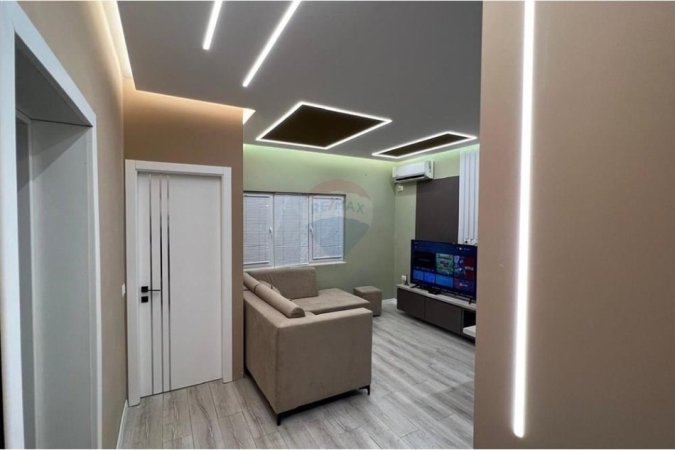Tirane, shitet apartament 1+1 Kati 6, 47 m² 88.000 € (Pazari i Ri - Hoxha Tahsim)
