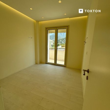 Tirane, shitet apartament 3+1 Kati 5, 146 m² 140.000 Euro (Tufinë) TT 293