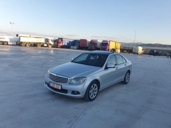 Fier, shitet makine Mercedes-Benz C 220 CDI Panorama Viti 2008, 6900 Euro