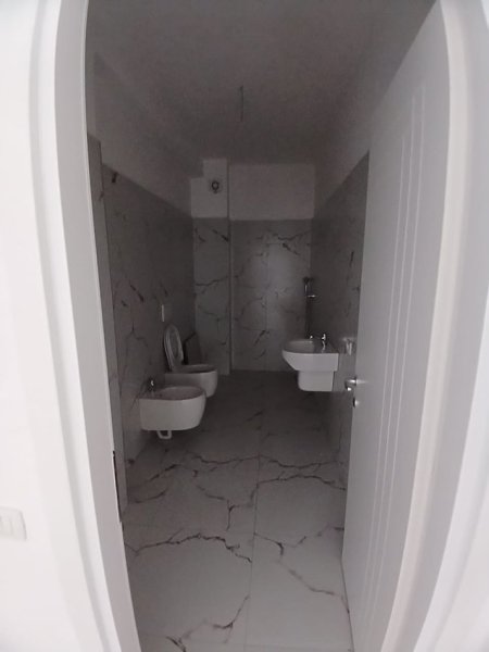 Tirane, shitet apartament 1+1+Ballkon Kati 1, 72 m² 101.780 € (ASTIR)