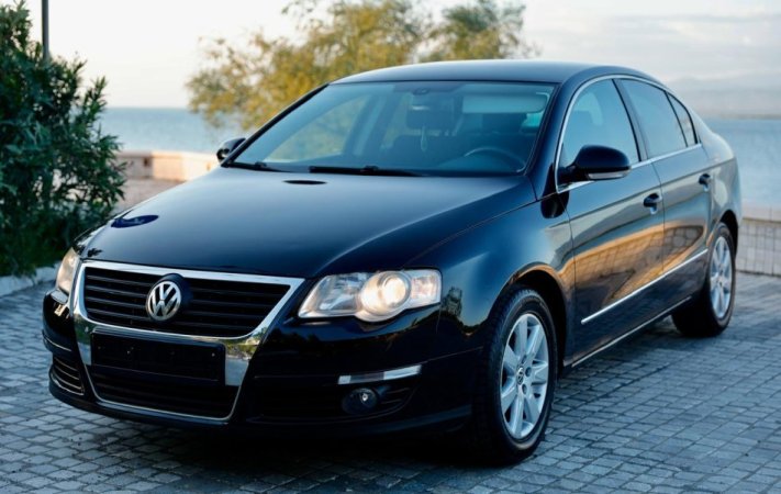 Shkoder, shes makine Vw passat Nafte, e zeze automatik 228.000 km 5.300 €