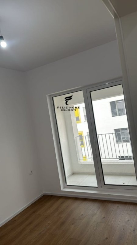 Tirane, jepet me qera apartament 1+1 Kati 7, 60 m² 300 € (ALI DEMI)