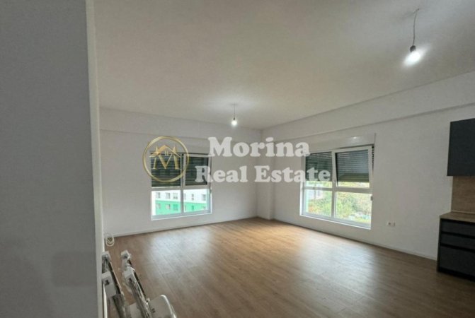 Tirane, jepet me qera apartament 2+1 Kati 7, 100 m² 350€ (Ali Demi)