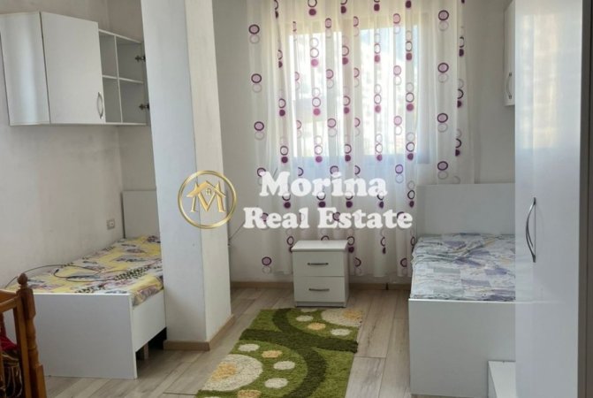 Tirane, jepet me qera shtepi 2+1 Kati 2, 95 m² 430 € (5 Maji)