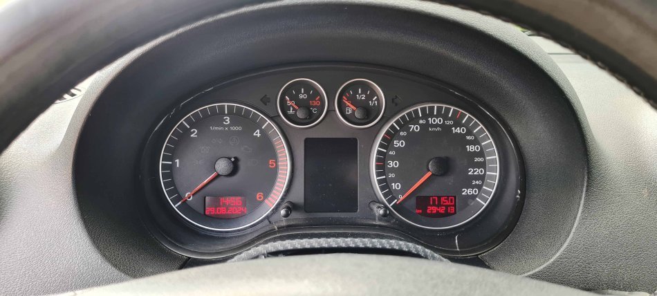 Fushe Kruje, shes makine Audi A3 Nafte, e zeze manuale Kondicioner 294.000 km 2.700 €
