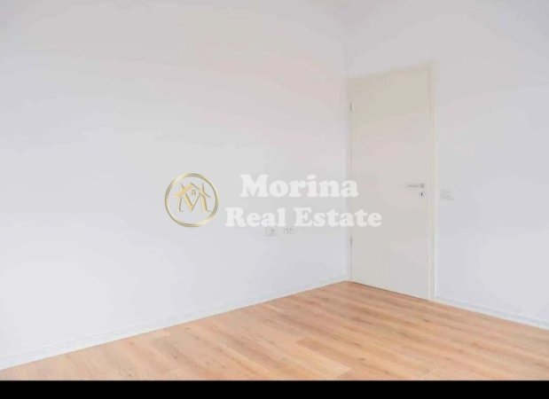 Tirane, jepet me qera apartament 1+1 Kati 2, 62 m² 300 € (Ali Demi)