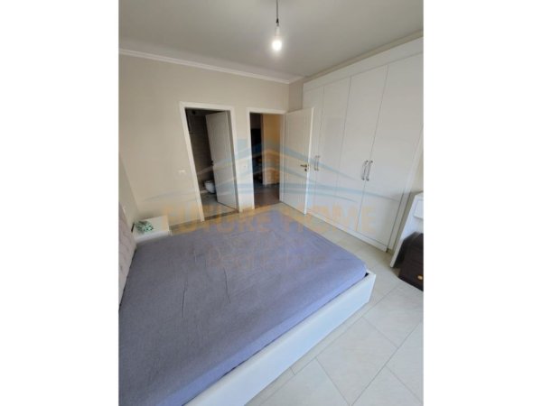 Jepet me Qera Apartamenti 2+1 ne zonen e Unazes se Re Tirane ,PRM44066