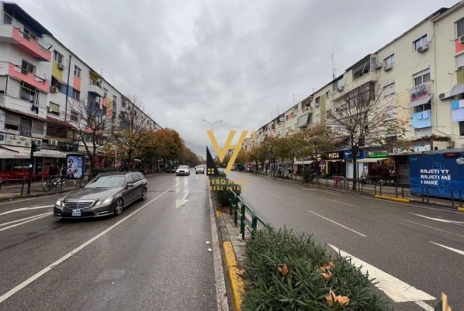 Tirane, shitet dyqan Kati 0, 63 m² 700.000 € (RRUGA 21 DHJETORI)