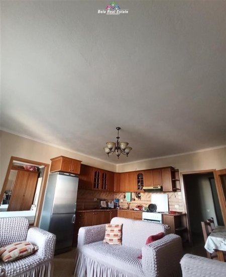 Tirane, shes apartament 2+1 Kati 8, 80 m² 100.000 € (5 maji)