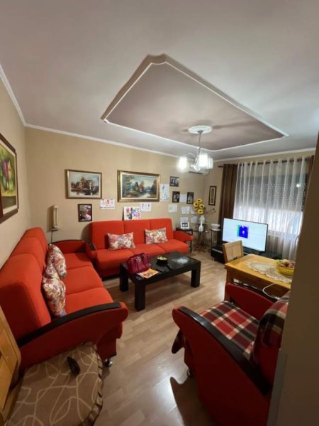 Tirane, shes apartament Kati 5, 117 m² 135.000 Euro