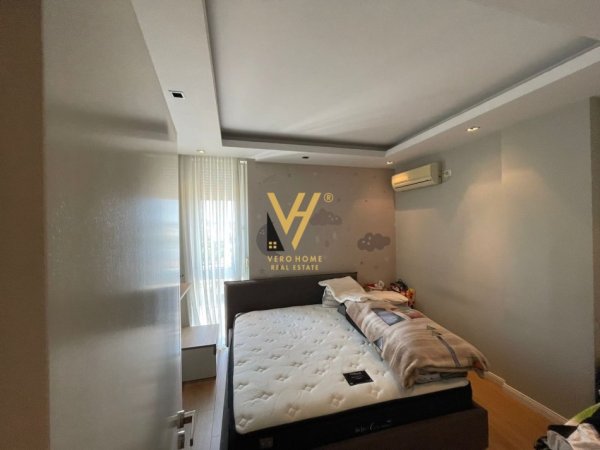 Tirane, jepet me qera apartament 2+1+Ballkon Kati 10, 130 m² 2.500 € (RRUGA E ELBASANIT)
