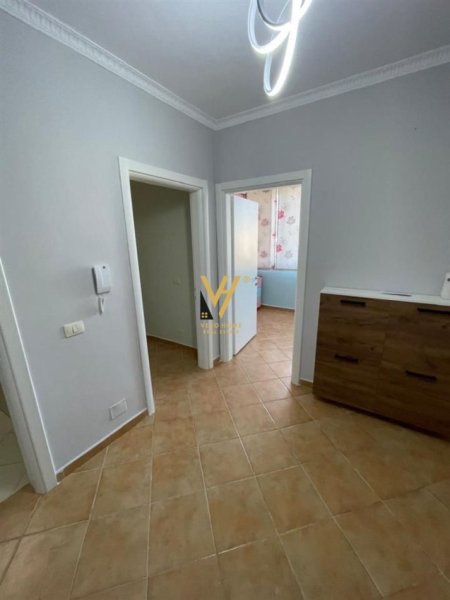 Tirane, jepet me qera apartament 2+1+Ballkon Kati 11, 90 m² 700 € (STADIUMIT AIR ALBANIA)