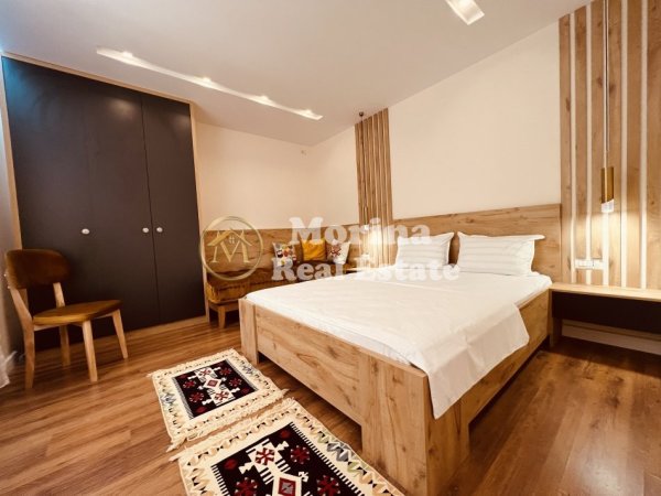 Tirane, jepet me qera shtepi 1+1 Kati 1, 60 m² 600 € (Spitali Amerikan 2)