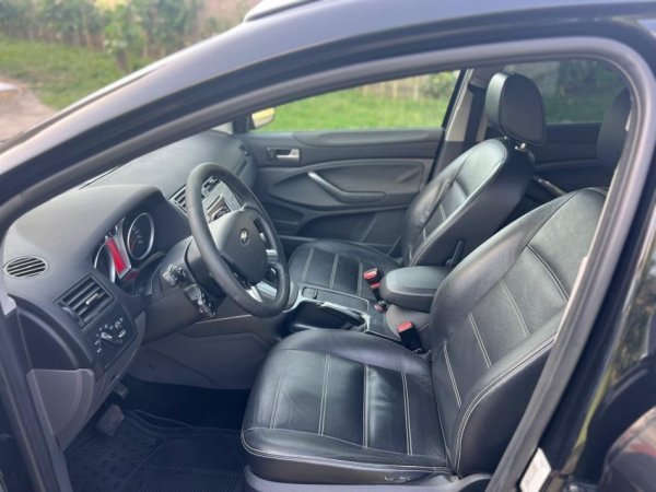 Shitet forg kuga 4x4 viti automat viti 2012 cmimi 8500€