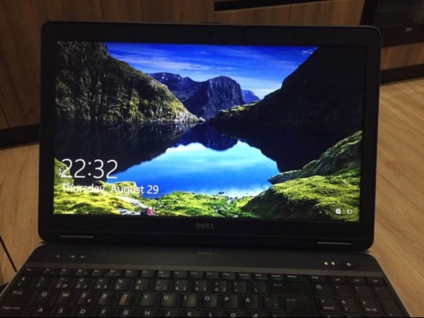 Tirane, shes Laptop Dell