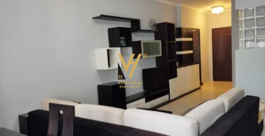 Tirane, jepet me qera apartament 1+1+Ballkon Kati 4, 90 m² 700 € (SHESHI WILLSON)