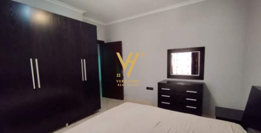 Tirane, jepet me qera apartament 1+1+Ballkon Kati 4, 90 m² 700 € (SHESHI WILLSON)