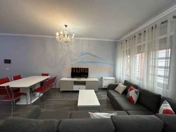 Tirane, jepet me qera apartament 3+1 Kati 7, 123 m² 1.000 € (KOMPLEKSI DELIJORGJI)