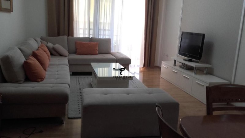 Tirane, shitet apartament 2+1 Kati 8, 100 m² 200.000 € (STACIONI TRENIT)
