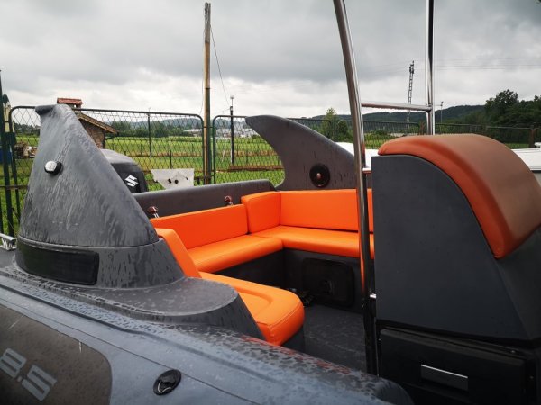 Kroaci, ofroj gomone Bura 8,5 gommon , 42.500 €