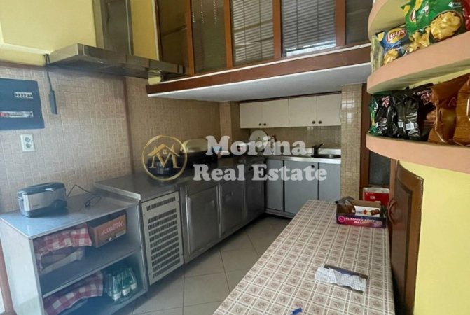 Tirane, shitet ambjent biznesi Kati 1, 50 m² 110.000 € (Mine Peza)